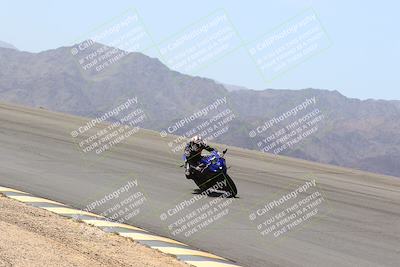 media/Apr-10-2022-SoCal Trackdays (Sun) [[f104b12566]]/Bowl (11am)/